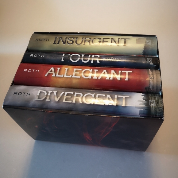 Hardcover Divergent Book series - Picture 2 of 5